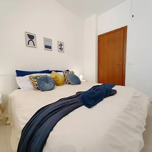 Due Kilometri Dalla Spiaggia - Free Parking & Netflix , Castellammare del Golfo Italia